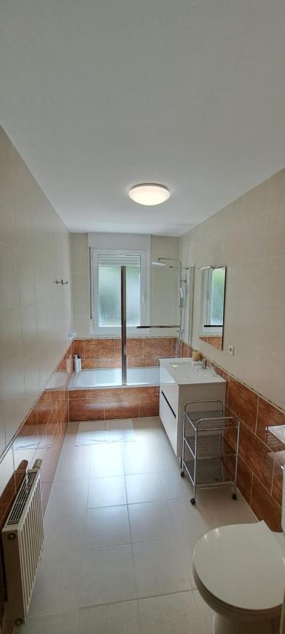 Appartement Lumineux T3 Avec Jardin Privatif A Hendaye - Parking Et Wif Gratuit ภายนอก รูปภาพ